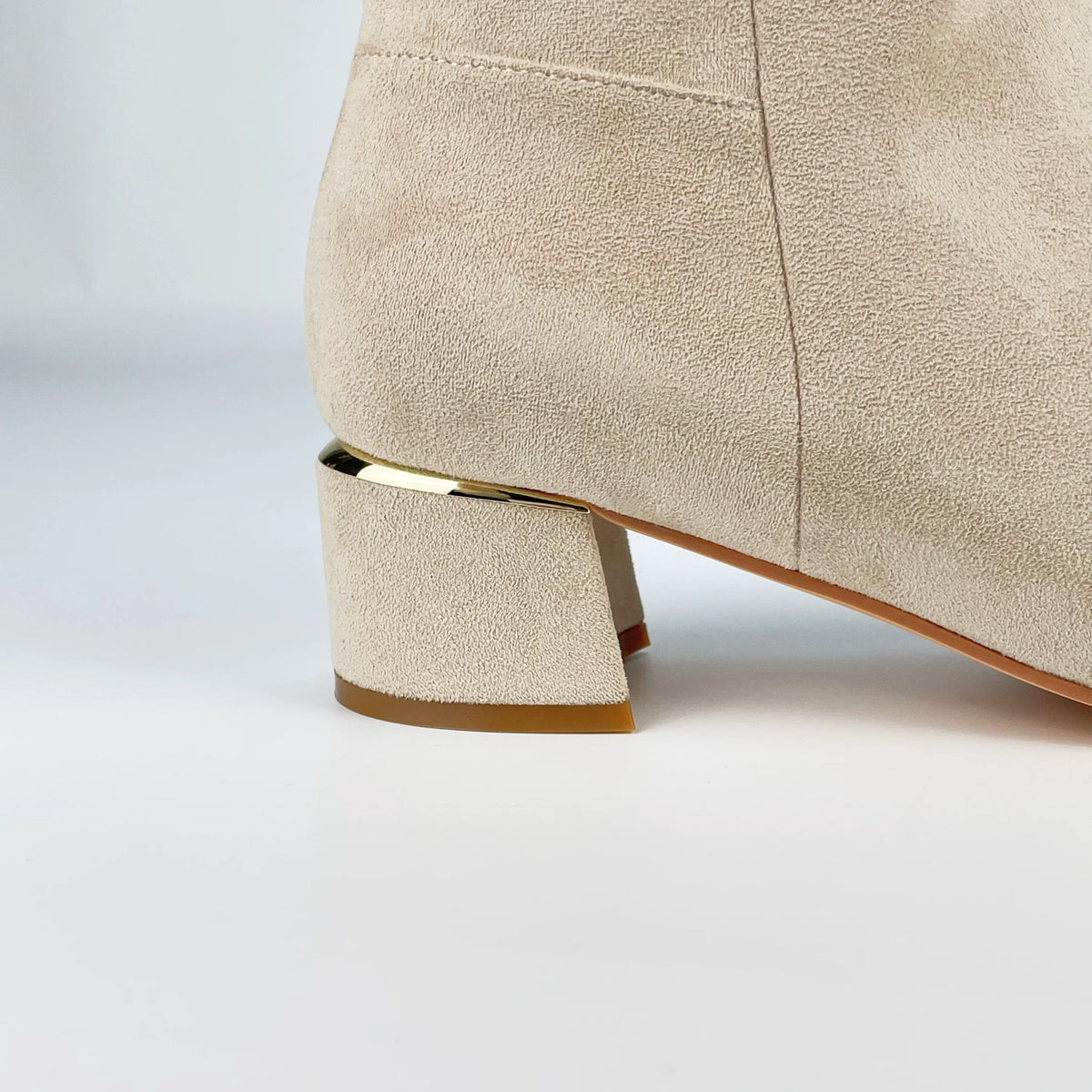 Velune Overknee Boots – Vegan Suède
