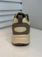 Velora Chunky Sneakers met Bee Details – Taupe/Beige