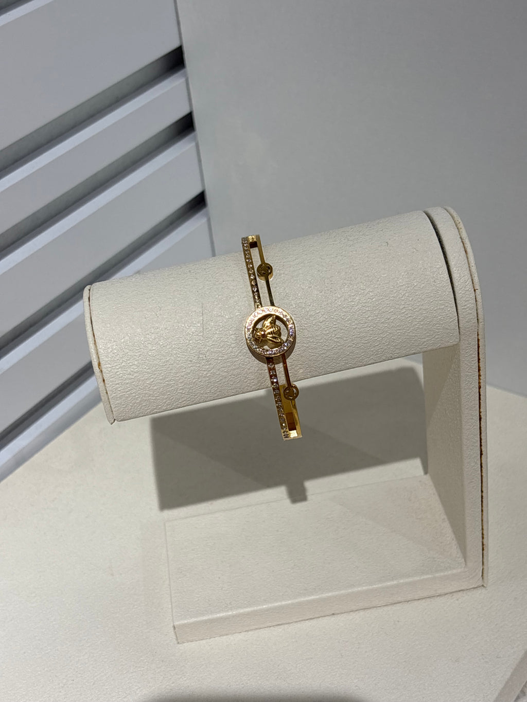 Milena Crystal Bee Bangle Bracelet – Gold