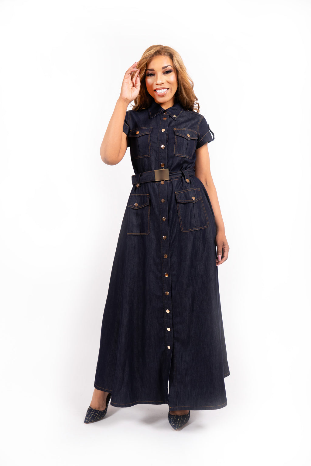 Velora Maxi Denim Jurk Donkerblauw met Ceintuur en Gouden Knopen